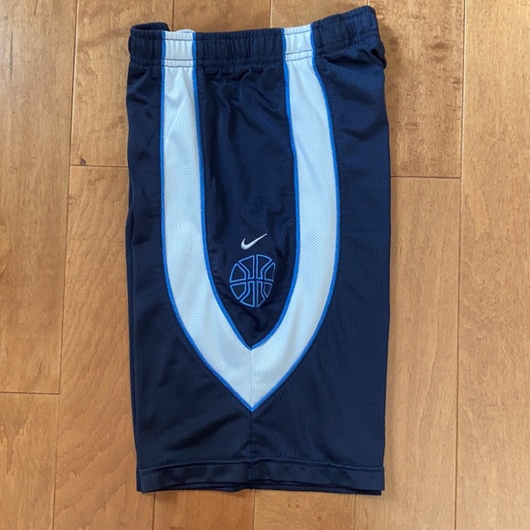 Nike Kids Boys Shirt & Shorts Lot Sz S/8 - Picture 5 of 12